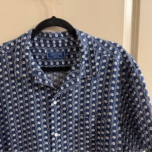Vineyard Vines Blue and White Patterned Men's Shirt